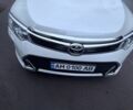 Білий Тойота Камрі, об'ємом двигуна 2.5 л та пробігом 132 тис. км за 15829 $, фото 1 на Automoto.ua