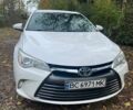 Белый Тойота Камри, объемом двигателя 2.5 л и пробегом 204 тыс. км за 13000 $, фото 3 на Automoto.ua