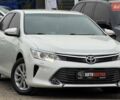 Белый Тойота Камри, объемом двигателя 2.49 л и пробегом 197 тыс. км за 16900 $, фото 6 на Automoto.ua