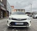 Белый Тойота Камри, объемом двигателя 2.49 л и пробегом 113 тыс. км за 17200 $, фото 1 на Automoto.ua