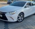 Белый Тойота Камри, объемом двигателя 2.49 л и пробегом 160 тыс. км за 12999 $, фото 1 на Automoto.ua