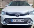 Белый Тойота Камри, объемом двигателя 2.49 л и пробегом 164 тыс. км за 15800 $, фото 1 на Automoto.ua