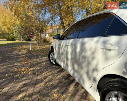 Тойота Камри 2016 в Харькове на Automoto.ua Белый Тойота Камри, объемом двигателя 2.49 л и пробегом 190 тыс. км за 16999 $, фото 37 на Automoto.ua