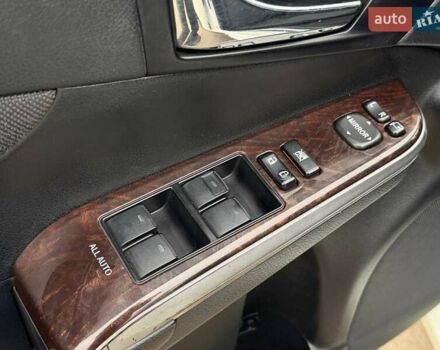 Белый Тойота Камри, объемом двигателя 2.49 л и пробегом 197 тыс. км за 16900 $, фото 32 на Automoto.ua