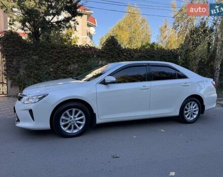 Белый Тойота Камри, объемом двигателя 2.49 л и пробегом 87 тыс. км за 18700 $, фото 11 на Automoto.ua