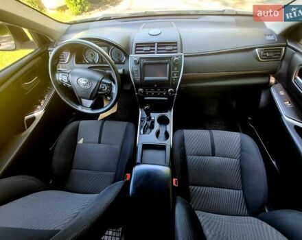 Белый Тойота Камри, объемом двигателя 2.5 л и пробегом 204 тыс. км за 13000 $, фото 25 на Automoto.ua