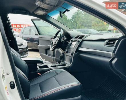 Белый Тойота Камри, объемом двигателя 2.5 л и пробегом 93 тыс. км за 16499 $, фото 31 на Automoto.ua