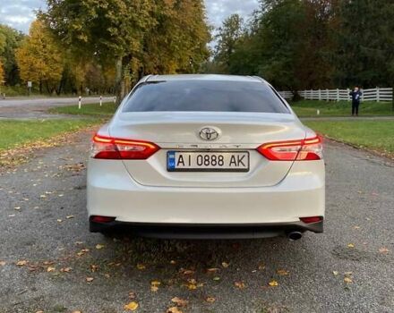 Белый Тойота Камри, объемом двигателя 2.49 л и пробегом 150 тыс. км за 21000 $, фото 5 на Automoto.ua