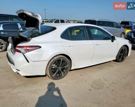 Тойота Камри 2017 в Днепре (Днепропетровске) на Automoto.ua Белый Тойота Камри, объемом двигателя 0 л и пробегом 94 тыс. км за 5845 $, фото 2 на Automoto.ua