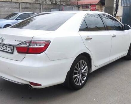 Білий Тойота Камрі, об'ємом двигуна 2.5 л та пробігом 194 тис. км за 19900 $, фото 1 на Automoto.ua