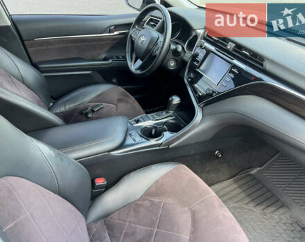 Білий Тойота Камрі, об'ємом двигуна 2.49 л та пробігом 139 тис. км за 21000 $, фото 13 на Automoto.ua