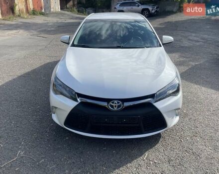 Білий Тойота Камрі, об'ємом двигуна 2.5 л та пробігом 158 тис. км за 15900 $, фото 3 на Automoto.ua