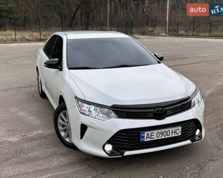 Белый Тойота Камри, объемом двигателя 2.49 л и пробегом 119 тыс. км за 20555 $, фото 67 на Automoto.ua