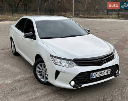 Белый Тойота Камри, объемом двигателя 2.49 л и пробегом 119 тыс. км за 20555 $, фото 74 на Automoto.ua