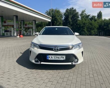 Белый Тойота Камри, объемом двигателя 2.49 л и пробегом 217 тыс. км за 17300 $, фото 15 на Automoto.ua