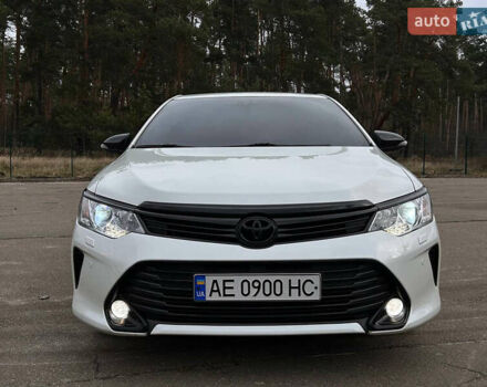 Белый Тойота Камри, объемом двигателя 2.49 л и пробегом 119 тыс. км за 20555 $, фото 69 на Automoto.ua