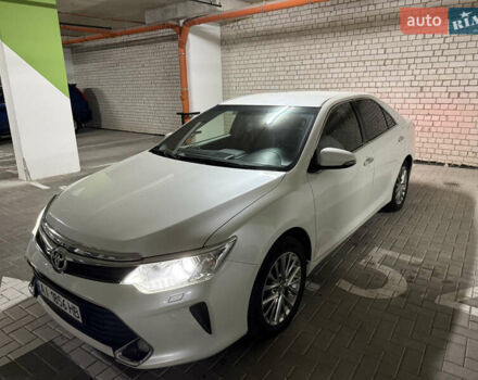 Тойота Камри 2017 в Львове на Automoto.ua Белый Тойота Камри, объемом двигателя 2.49 л и пробегом 148 тыс. км за 19300 $, фото 1 на Automoto.ua