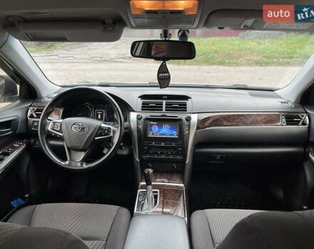 Белый Тойота Камри, объемом двигателя 2.49 л и пробегом 167 тыс. км за 16800 $, фото 11 на Automoto.ua