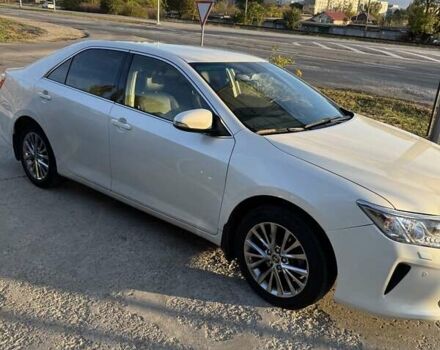 Тойота Камри 2017 в Запорожье на Automoto.ua Белый Тойота Камри, объемом двигателя 2.49 л и пробегом 173 тыс. км за 16500 $, фото 1 на Automoto.ua