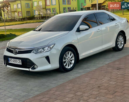 Белый Тойота Камри, объемом двигателя 2.5 л и пробегом 234 тыс. км за 17450 $, фото 12 на Automoto.ua