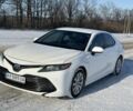 Белый Тойота Камри, объемом двигателя 2.5 л и пробегом 216 тыс. км за 18500 $, фото 1 на Automoto.ua
