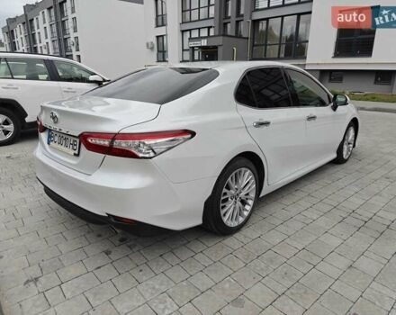 Білий Тойота Камрі, об'ємом двигуна 2.49 л та пробігом 199 тис. км за 22500 $, фото 4 на Automoto.ua