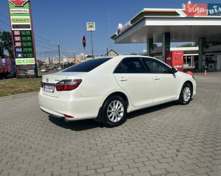 Белый Тойота Камри, объемом двигателя 2.49 л и пробегом 217 тыс. км за 17300 $, фото 68 на Automoto.ua
