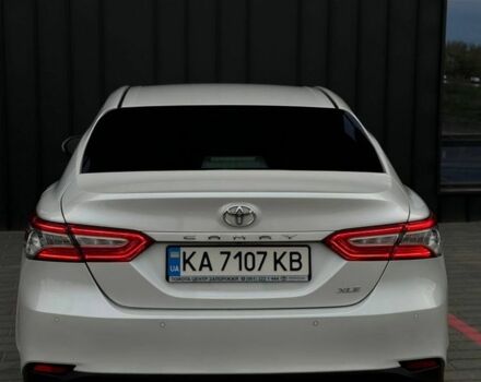 Белый Тойота Камри, объемом двигателя 2.5 л и пробегом 159 тыс. км за 17800 $, фото 10 на Automoto.ua