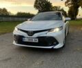 Белый Тойота Камри, объемом двигателя 2.49 л и пробегом 150 тыс. км за 21000 $, фото 1 на Automoto.ua