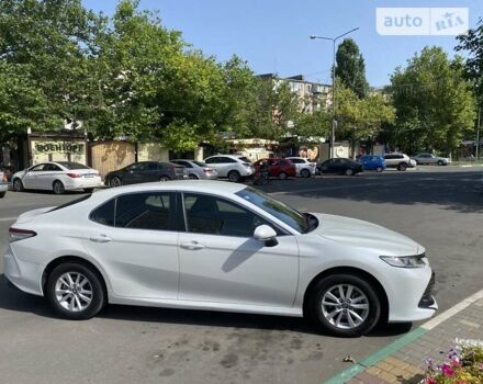 Білий Тойота Камрі, об'ємом двигуна 2.49 л та пробігом 75 тис. км за 22900 $, фото 2 на Automoto.ua