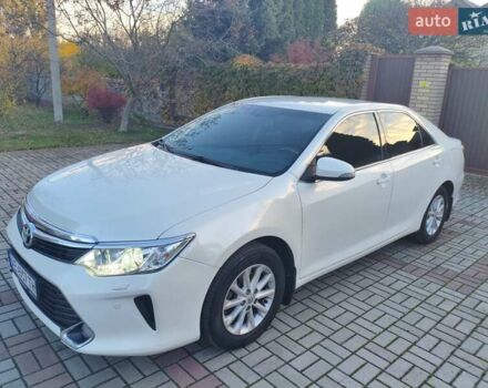 Белый Тойота Камри, объемом двигателя 2.49 л и пробегом 169 тыс. км за 16500 $, фото 7 на Automoto.ua