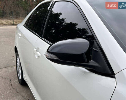 Белый Тойота Камри, объемом двигателя 2.49 л и пробегом 119 тыс. км за 20555 $, фото 62 на Automoto.ua