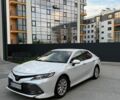Білий Тойота Камрі, об'ємом двигуна 2.49 л та пробігом 175 тис. км за 21000 $, фото 1 на Automoto.ua