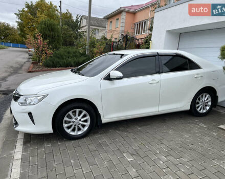 Белый Тойота Камри, объемом двигателя 2.49 л и пробегом 167 тыс. км за 16800 $, фото 7 на Automoto.ua
