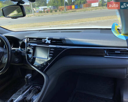 Білий Тойота Камрі, об'ємом двигуна 2.5 л та пробігом 187 тис. км за 21900 $, фото 10 на Automoto.ua