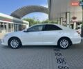 Белый Тойота Камри, объемом двигателя 2.49 л и пробегом 217 тыс. км за 17300 $, фото 22 на Automoto.ua