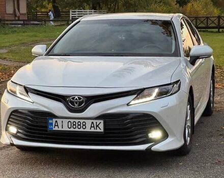 Белый Тойота Камри, объемом двигателя 2.49 л и пробегом 150 тыс. км за 21000 $, фото 7 на Automoto.ua