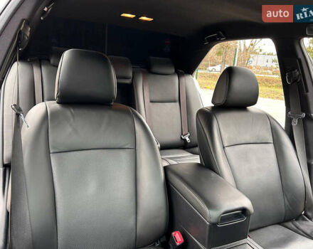 Белый Тойота Камри, объемом двигателя 2.49 л и пробегом 119 тыс. км за 20555 $, фото 2 на Automoto.ua