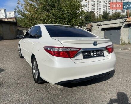 Белый Тойота Камри, объемом двигателя 2.5 л и пробегом 158 тыс. км за 15900 $, фото 8 на Automoto.ua