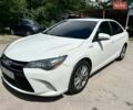 Белый Тойота Камри, объемом двигателя 2.49 л и пробегом 159 тыс. км за 15000 $, фото 1 на Automoto.ua
