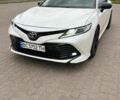 Белый Тойота Камри, объемом двигателя 2.49 л и пробегом 166 тыс. км за 23500 $, фото 1 на Automoto.ua