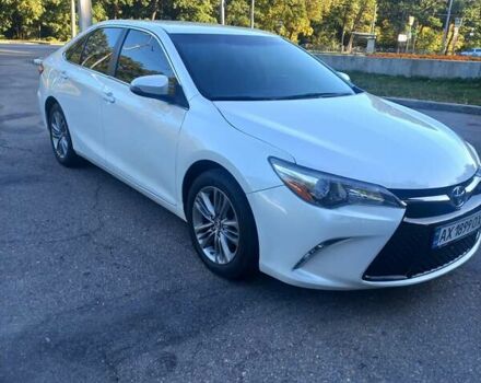 Білий Тойота Камрі, об'ємом двигуна 2.5 л та пробігом 93 тис. км за 16850 $, фото 1 на Automoto.ua