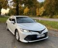 Белый Тойота Камри, объемом двигателя 2.49 л и пробегом 150 тыс. км за 21000 $, фото 2 на Automoto.ua
