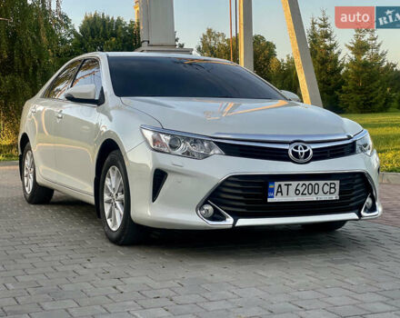Белый Тойота Камри, объемом двигателя 2.5 л и пробегом 234 тыс. км за 17450 $, фото 14 на Automoto.ua
