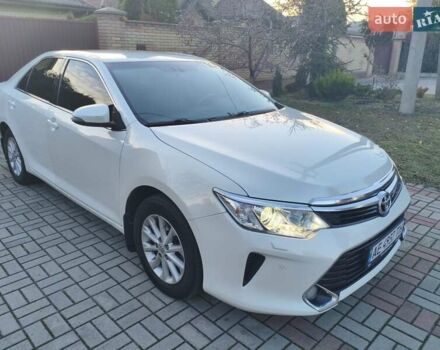 Белый Тойота Камри, объемом двигателя 2.49 л и пробегом 169 тыс. км за 16500 $, фото 3 на Automoto.ua