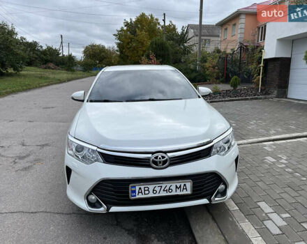 Белый Тойота Камри, объемом двигателя 2.49 л и пробегом 167 тыс. км за 16800 $, фото 16 на Automoto.ua
