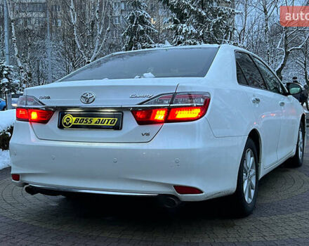 Білий Тойота Камрі, об'ємом двигуна 3.46 л та пробігом 148 тис. км за 20800 $, фото 6 на Automoto.ua