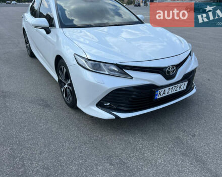 Білий Тойота Камрі, об'ємом двигуна 2.49 л та пробігом 139 тис. км за 21000 $, фото 3 на Automoto.ua