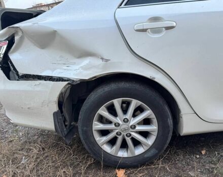 Білий Тойота Камрі, об'ємом двигуна 0 л та пробігом 169 тис. км за 11000 $, фото 9 на Automoto.ua