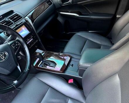 Білий Тойота Камрі, об'ємом двигуна 2.5 л та пробігом 169 тис. км за 11000 $, фото 13 на Automoto.ua